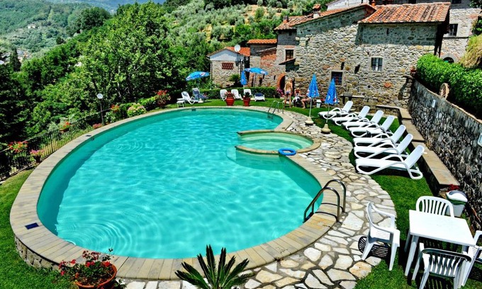 Marliana Apartment | Villa Olivi