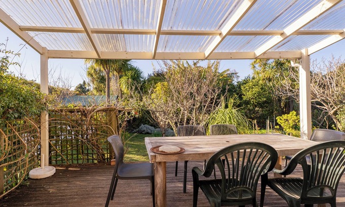 Hahei House | Villa on Pa - Hahei Holiday Home