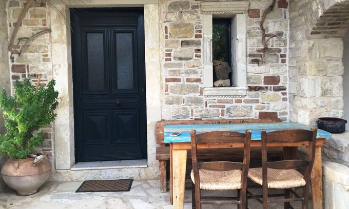 Pitsidia House | Villa Pachakis, natural stone house, garden, quiet located in Pitsidia