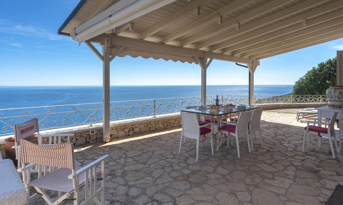 Corsano Villa | Villa Paradisio