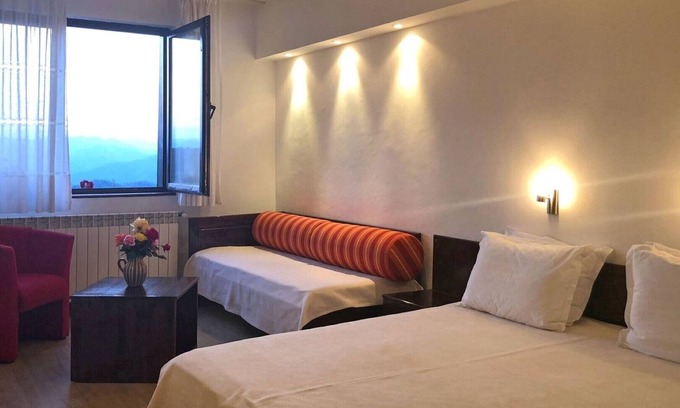 Madan House | VILLA PARADISE Apt w/Queen Bed RELAXING ESCAPE