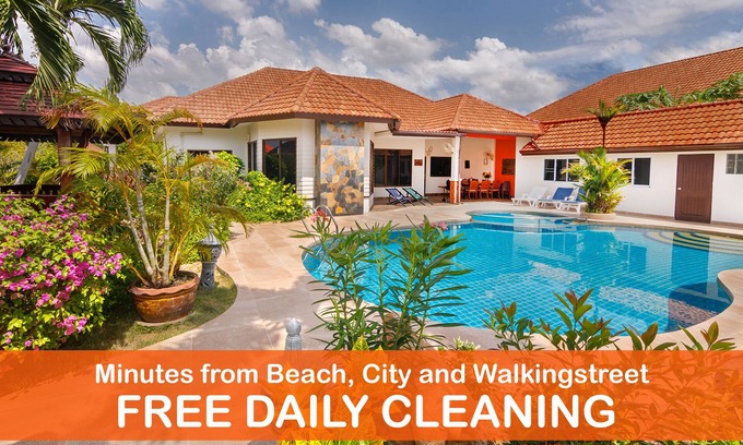 Nong Prue Villa | Villa Pattaya Hill minutes from the Beach and City Pattaya