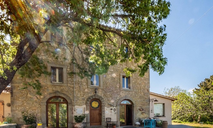 Castel del Piano Villa | Villa "Podere la Pianella" with Private Garden & Wi-Fi