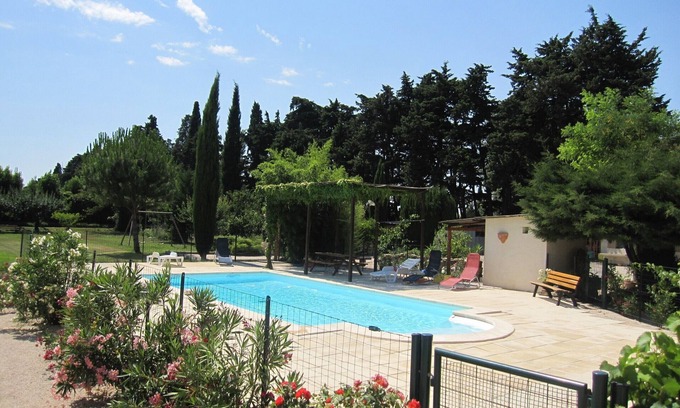 Cheval-Blanc Villa | Villa - pool " Les Oliviers du Petit Saint-Julien " between Luberon and Alpilles