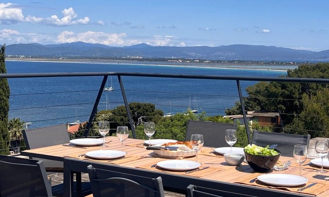Giens Villa | Villa Presqu'ile de Giens 8people swimming pool rooftop exceptional sea view