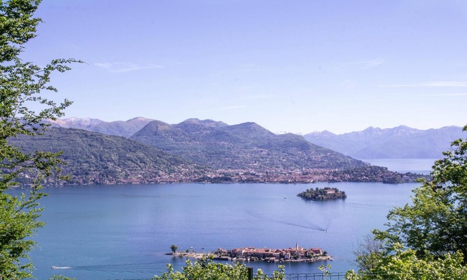 Carciano House | VILLA PRIMULA, Stresa amazing view on the Lake Maggiore CIN: IT103064C23QKAHZBB