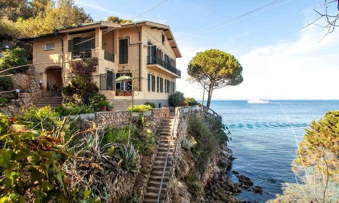 Monte Argentario Apartment | Villa Rosetta, int 1. cozy apartment with direct access to the sea