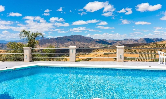 Alora Villa | Villa Rural el Mirador Álora by Ruralidays