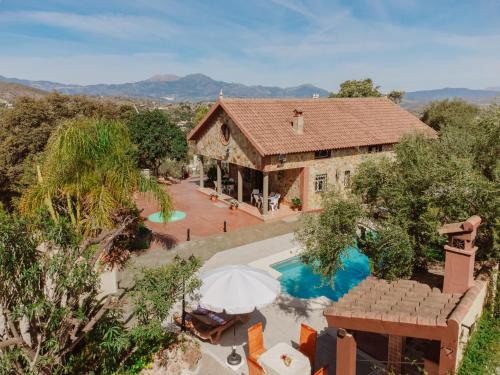 Coin Villa | Villa Rural La Cascada