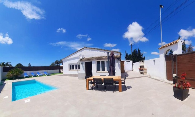Los Gallos-Cerromolino Villa | VILLA SANCTI PETRI