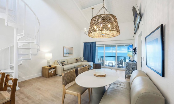 Sanibel Condo | VILLA SANIBEL 1E - Closest Villa Sanibel Condo to the Beach!