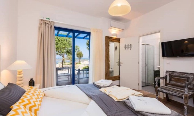 Kalathas Villa | Villa Sky with 3 bedrooms & private pool