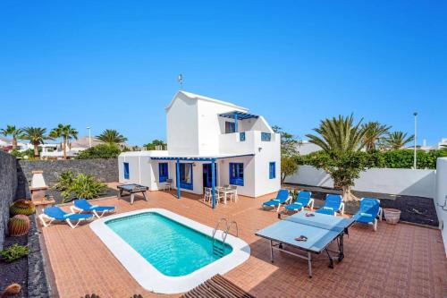 Los Pocillos Villa | Villa Sofia by Villa Plus