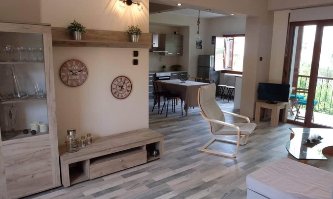 Volos House | VILLA SOFIA (ground floor self - contained apartment)