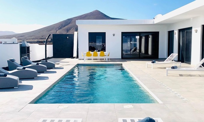 Costa Teguise Villa | Villa Sofia Lanzarote