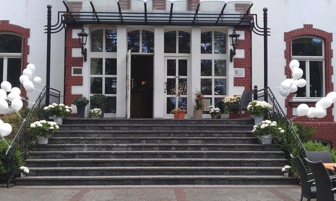 Rhein-Erft-Kreis District Hotel | Villa Sophienhöhe