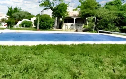Aimargues Villa | Villa spacieuse à Aimargues avec piscine privée