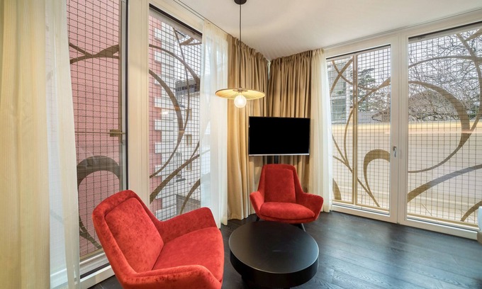 Merano Apartment | Villa Steiner 5 - Suzuka- Studio with balcony, air conditioning and wifi