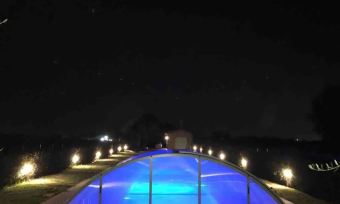 Vecchiano Villa | Villa Sya with pool and Jacuzzi 10 minutes from the sea. Pets allowed!
