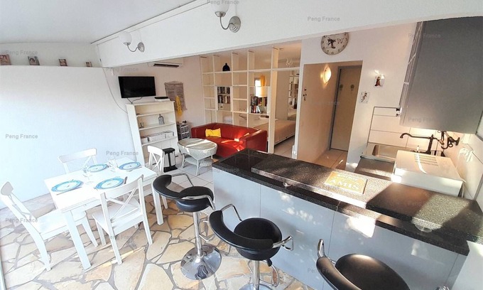 Naturist Village House | Villa Tabou