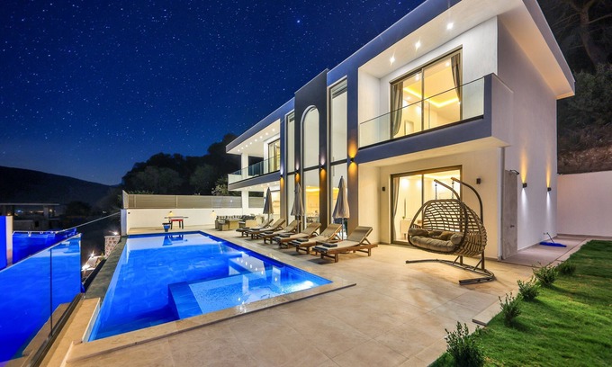 Sarıbelen Villa | Villa Taha - Conservative Luxury and Comfort Villa in the Salibalen