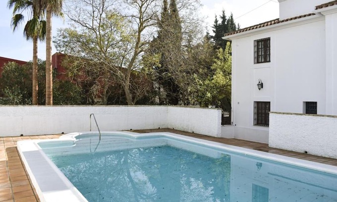 Montilla Villa | Villa Tela & Vino