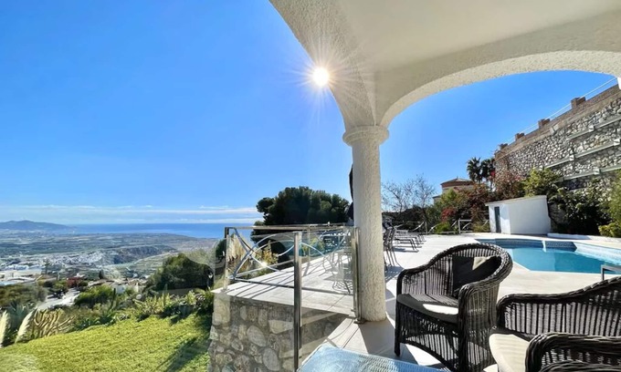 Salobrena Villa | Villa Tortuga: Comfortable property with panoramic views and large pool