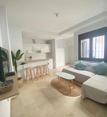 Chipiona Apartment | Villa Tropical a 2 minutos del Faro de Chipiona