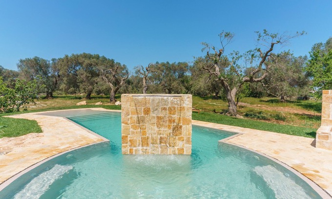 Francavilla Fontana Villa | Villa 'Trulli Corte Kalia' with Private Pool, Wi-Fi and Air Conditioning