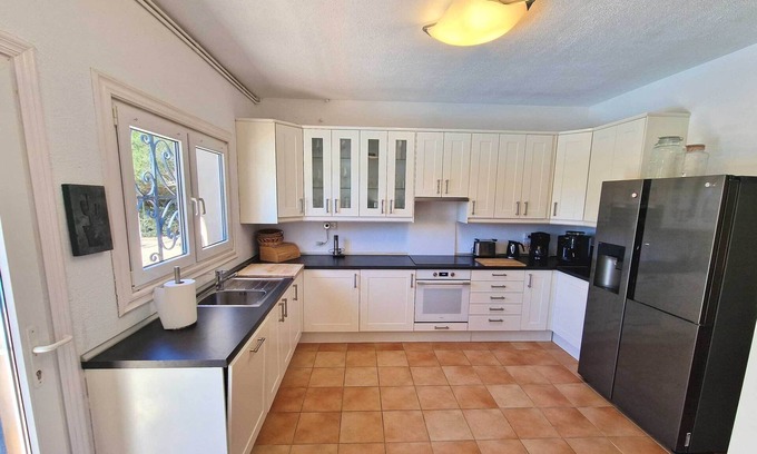 Vallgornera Villa | Villa Vallgornera - Großzügige Villa, Großes Grundstück mit Großem Pool, 8 Gäste
