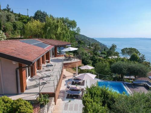 Torri del Benaco Villa | Villa Vela