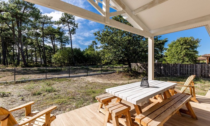 Vensac Villa | Villa 'Vensac Océan Plein Sud' with Private Terrace, Private Garden and Wi-Fi