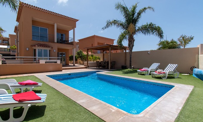 Puerto de Santiago Villa | Villa Verde by Tenerife Villas Online