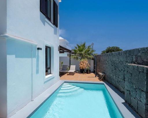 Playa Blanca Villa | Villa Vero