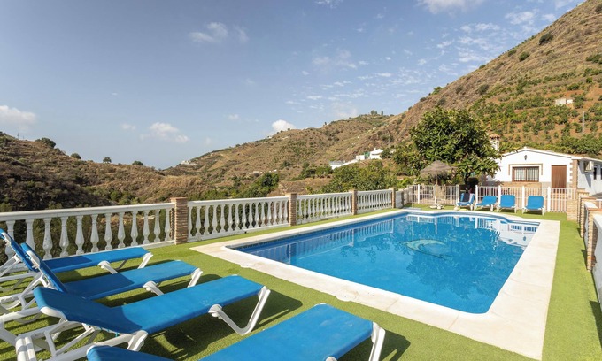 Arenas Villa | Villa "Virginia Peace & Quiet" with Mountain View, Pool, Terrace & Wi-Fi
