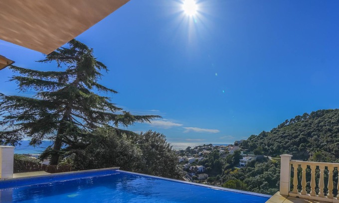 Santa Susanna House | Villa Vistamar, sea view, pool