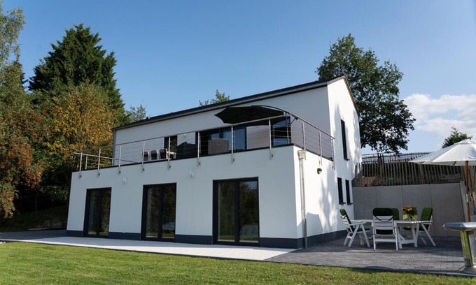 Morbach House | Villa WallAnn