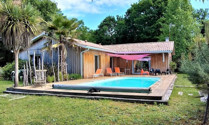 Lege-Cap-Ferret Villa | Villa with Cap Ferret spirit, heated pool, large garden with trees, not overlooked
