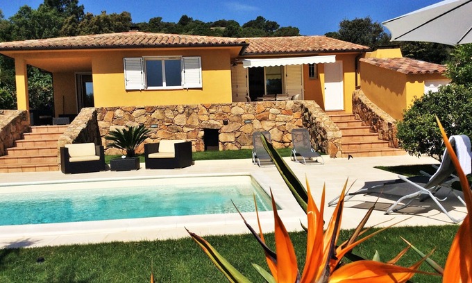 Porto-Vecchio House | villa with heated pool between cala rossa and porto vecchio