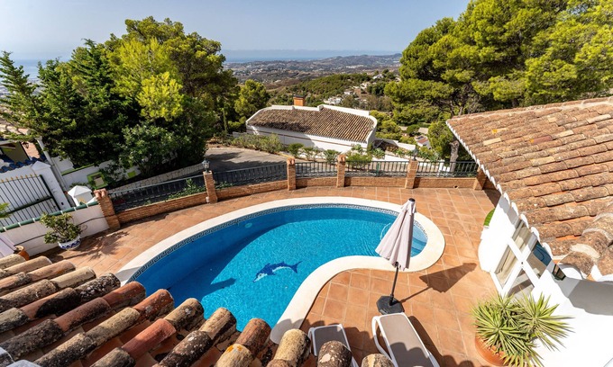 Mijas Villa | "Villa with private swimming pool" with Sea View, Private Terrace & Wi-Fi