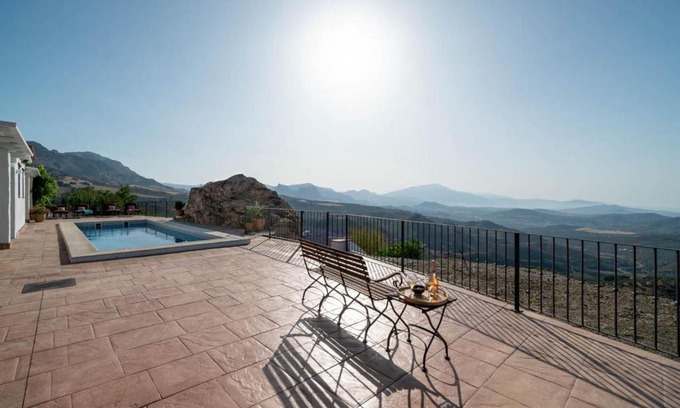 Colmenar Villa | Villa with views and private pool near Malaga.