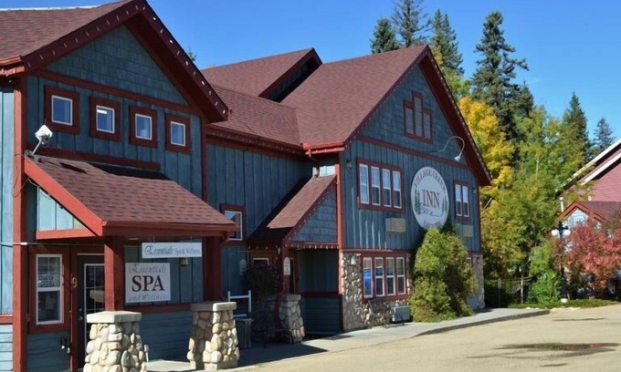 Westerose Hotel | Village Creek Country Inn