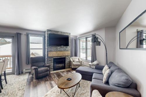 Copper Mountain Village Apartment | Village Escape