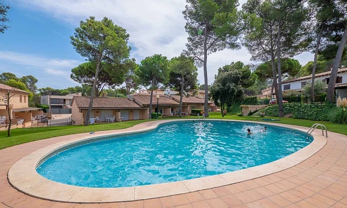 Pals Apartment | Village Golf Beach