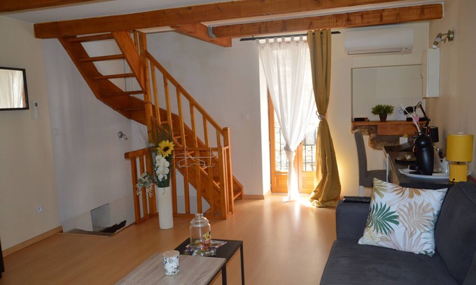 Le Poujol-sur-Orb House | Village house near Lamalou-Les-Bains thermal baths and greenway (cycle path)