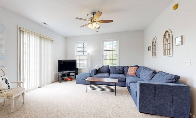 Villages of Five Points Condo | Village of Five Points condo with pool, gym, and tennis access