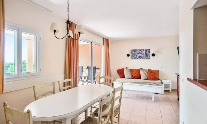 Pont Royal Apartment | Village Pont Royal in Provence - maeva Home - Prestige 2 bedroom apartment (6 people)