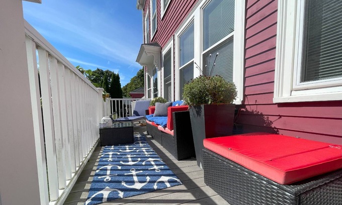 Marblehead Condo | Village Retreat: Walk to Charming Historic Town, Off Street Parking, Private Deck, Grill