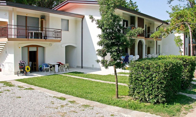 Bibione Lido del Sole Apartment | Villaggio Delfino by Interhome