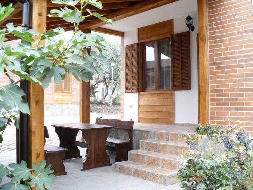 Chernomorets Resort | Villas and Bungalows Panorama